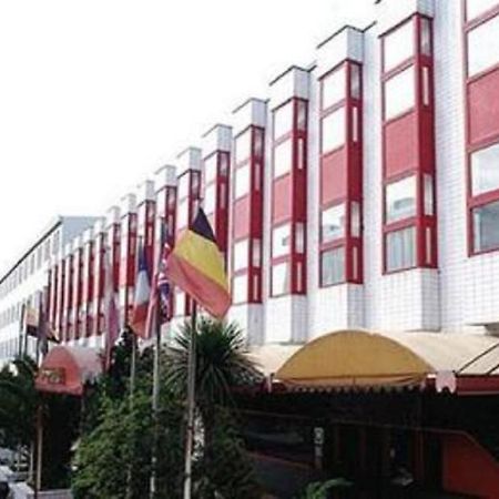 Celuisma Torrelavega Hotel Bagian luar foto